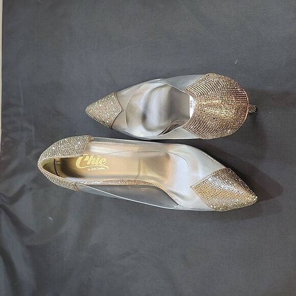 BRAND NEW CHIC By LADY COUTURE GOOD TIMES LUCITE PUMP WITH RHINESTONE TRIM G1 - Picture 9 of 16